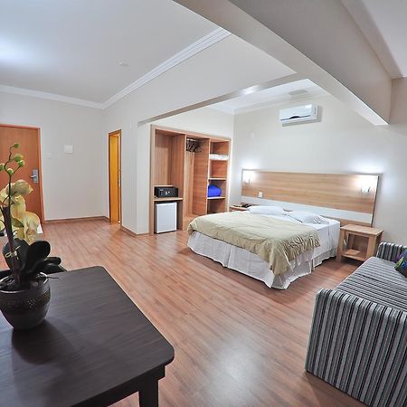 Turis Hotel ปาสโซฟุนโด ภายนอก รูปภาพ