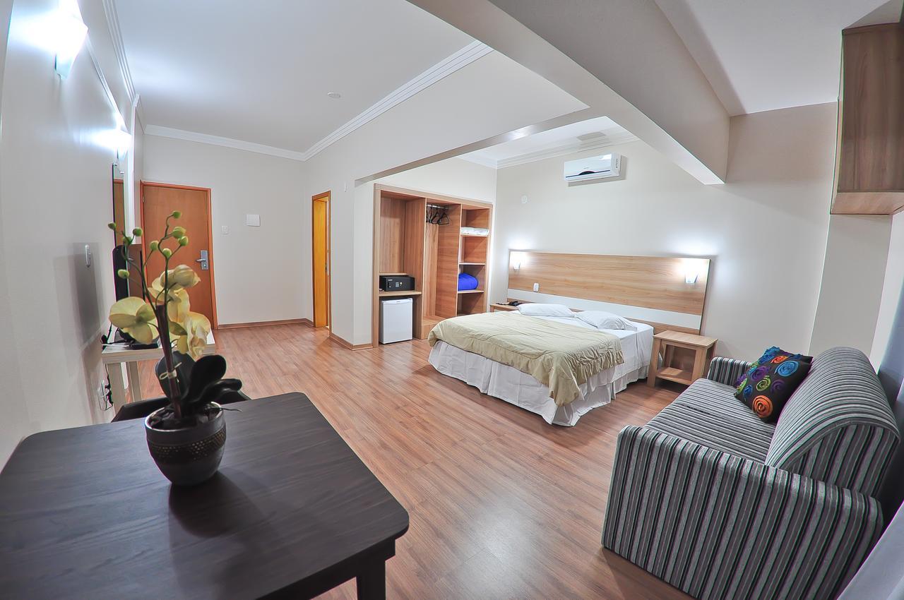 Turis Hotel ปาสโซฟุนโด ภายนอก รูปภาพ