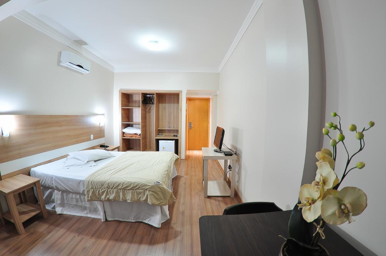 Turis Hotel ปาสโซฟุนโด ภายนอก รูปภาพ