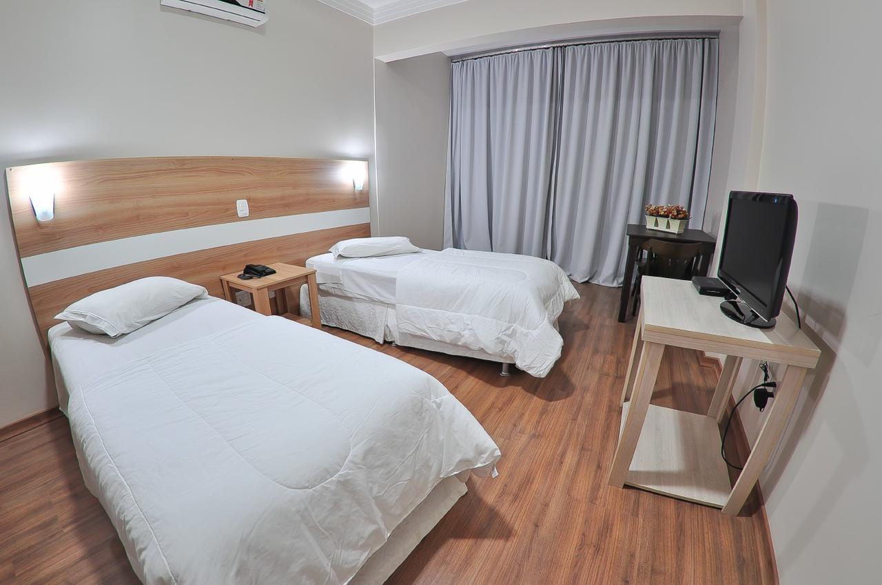 Turis Hotel ปาสโซฟุนโด ภายนอก รูปภาพ